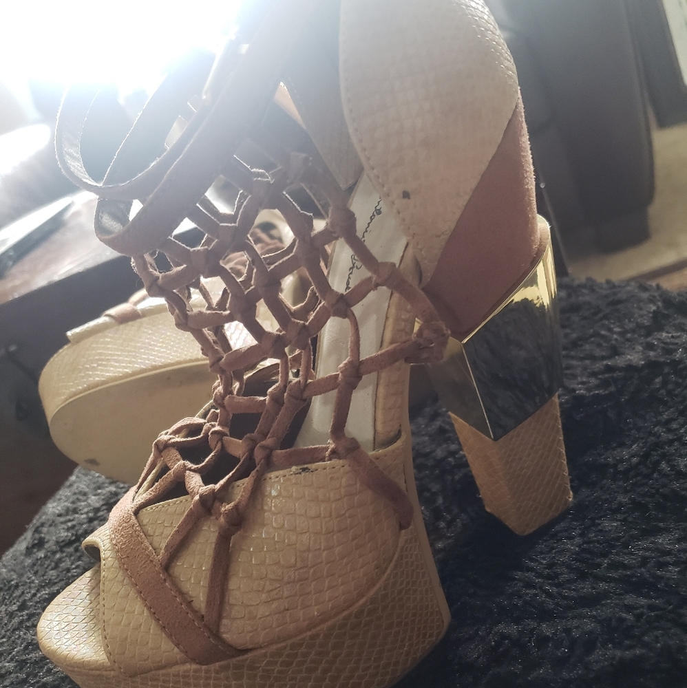 Shoes